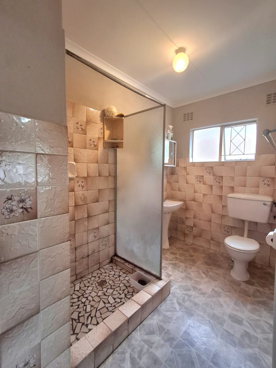 3 Bedroom Property for Sale in Cambridge West Eastern Cape